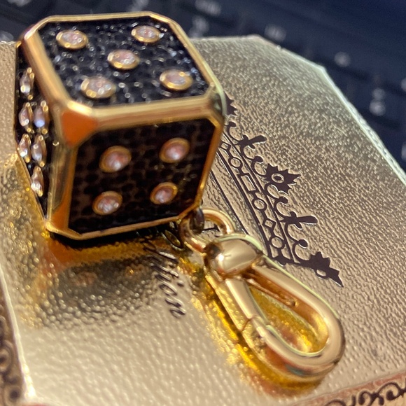 RARE! Y2K JUICY COUTURE PAVE BLACK DICE CHARM SWAROVSKI CRYSTALS BLING - Picture 6 of 9